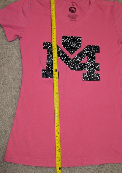 Pink & black M4 by Yadi Molina baseball shirt - small - St. Louis Cardinals - Picture 5 of 6